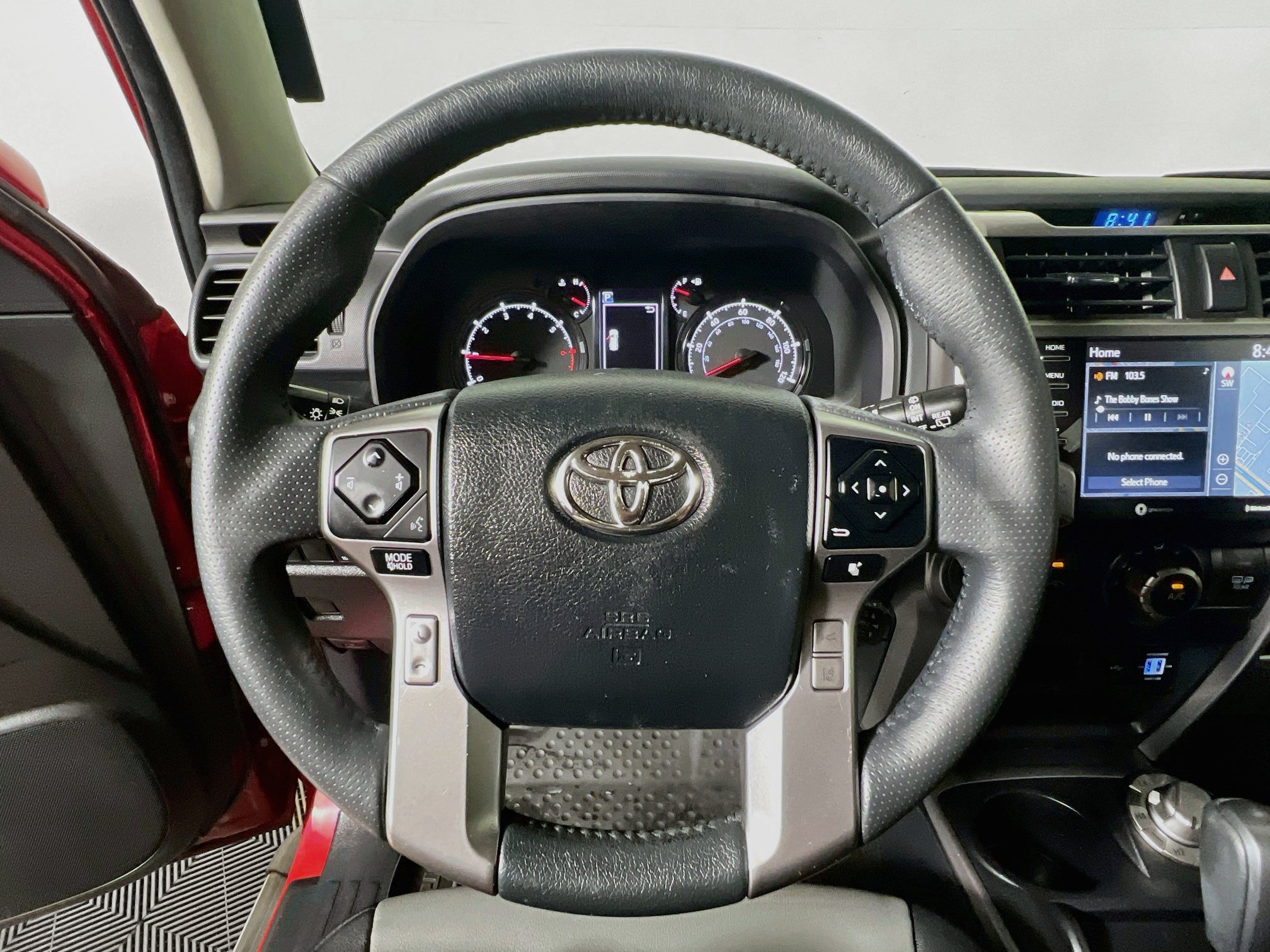 Used 2021 Toyota 4Runner SR5 Premium w/ Moonroof Package AWD/4WD image 17