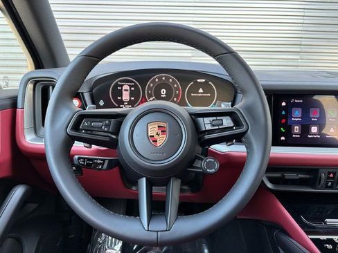 Certified 2026 Porsche Cayenne AWD/4WD image 14