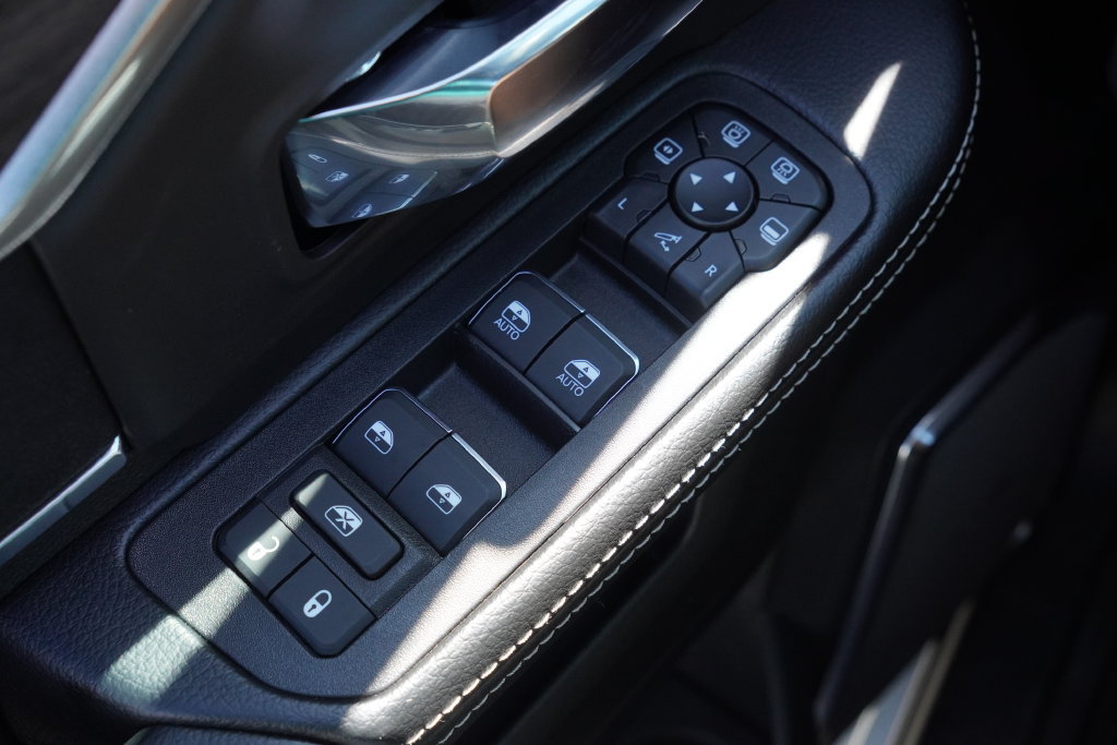 New 2027 RAM 3500 Laramie AWD/4WD image 19