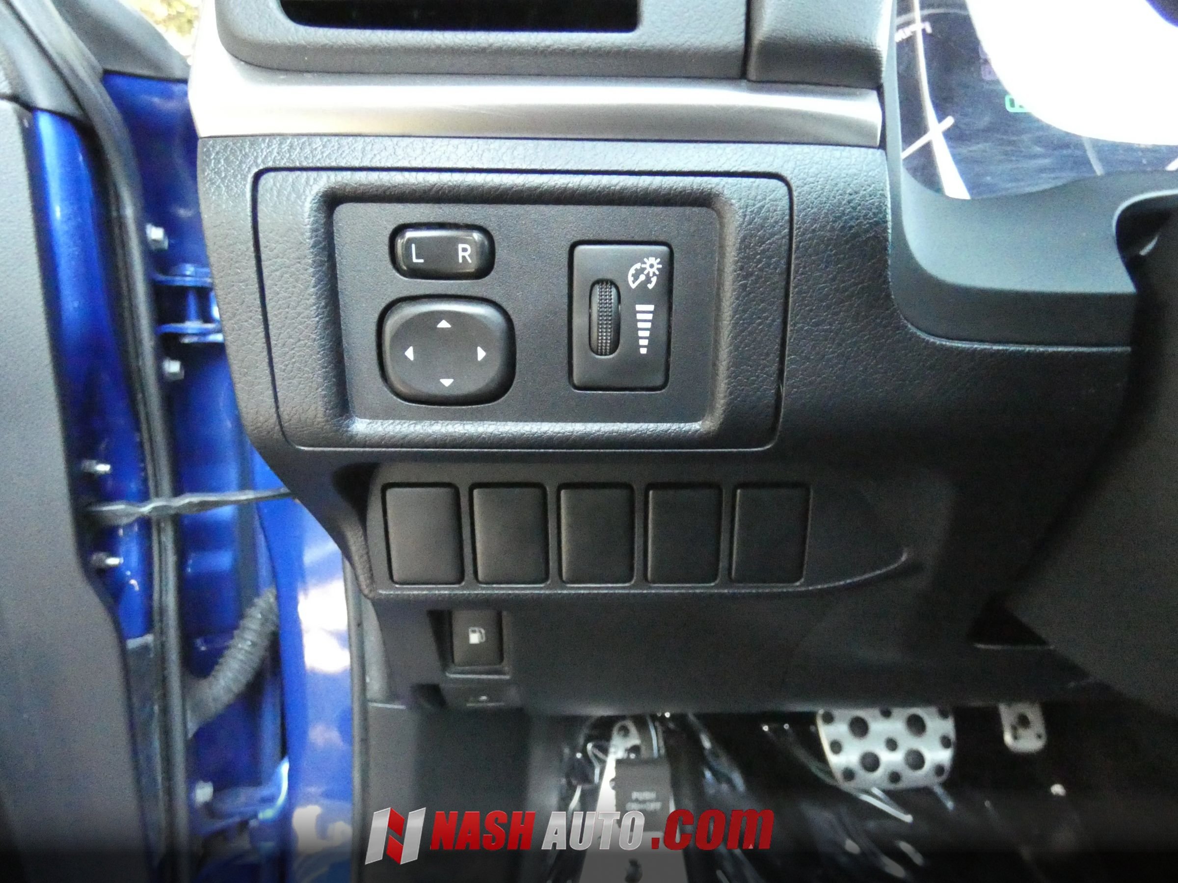 Used 2014 Lexus CT 200h w/ F Sport w/Nuluxe Interior FWD image 69