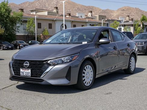Used 2024 Nissan Sentra S FWD image 8