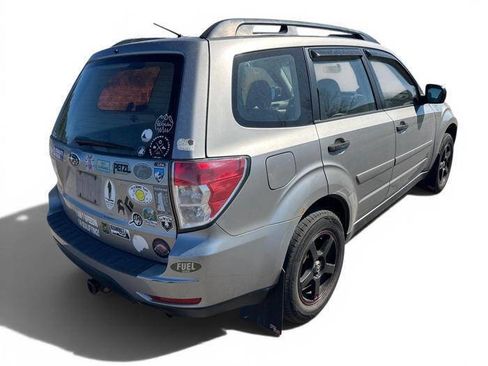 Used 2011 Subaru Forester 2.5X w/ Popular Equipment Group 1A AWD/4WD image 5
