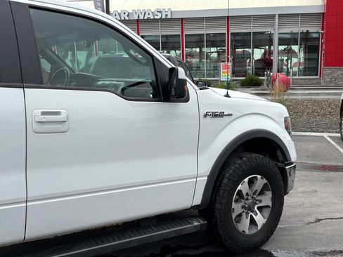 Used 2014 Ford F150 FX4 w/ Equipment Group 402A Luxury AWD/4WD image 4