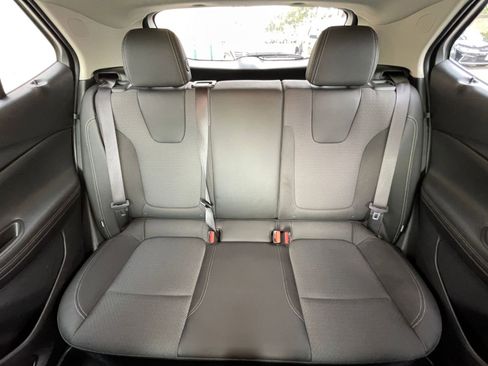 Used 2025 Buick Encore GX Preferred image 38