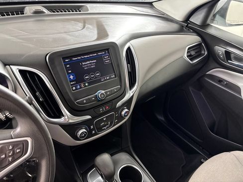 Used 2022 Chevrolet Equinox LT FWD image 28