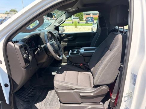Used 2025 Chevrolet Silverado 1500 W/T RWD image 11