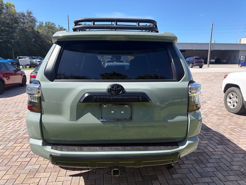 Used 2023 Toyota 4Runner TRD Off-Road Premium w/ Moonroof Package AWD/4WD image 3
