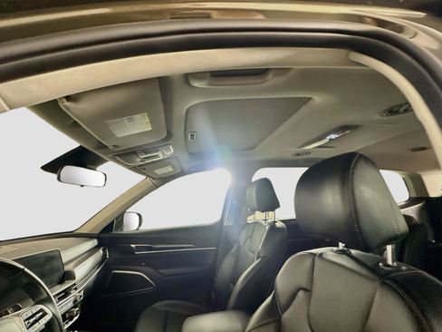 Used 2025 Kia Telluride S FWD image 26