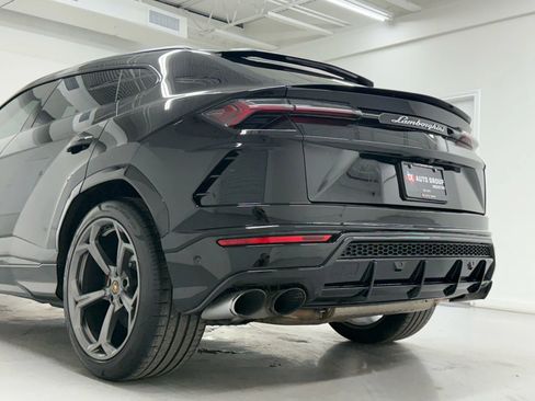 Used 2021 Lamborghini Urus image 65