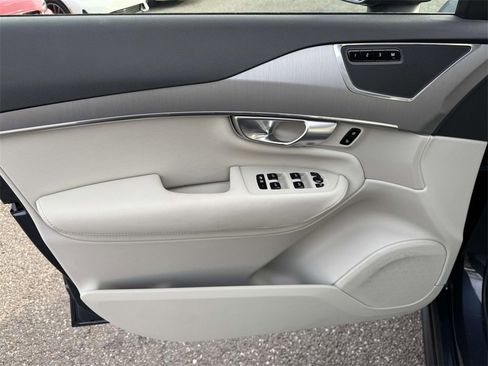 Certified 2024 Volvo XC90 B5 Core w/ Climate Package image 14