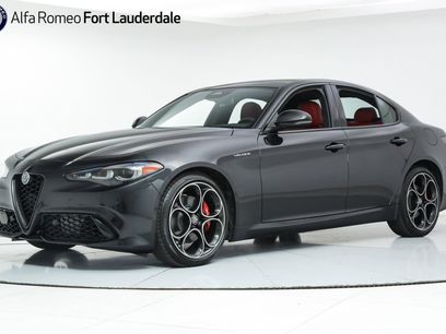 New 2025 Alfa Romeo Giulia w/ Veloce Package Rwd