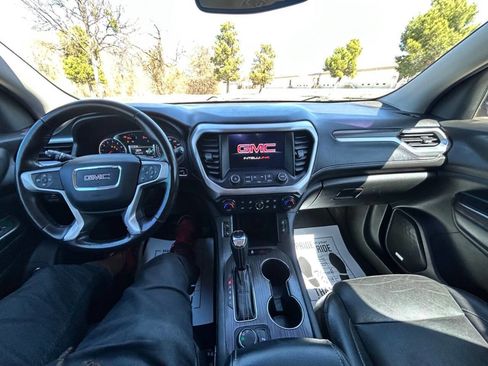 Used 2019 GMC Acadia SLT image 19