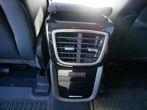 Used 2023 Lincoln Nautilus Reserve image 15