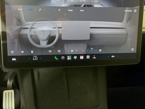 Used 2024 Tesla Model Y Performance AWD/4WD image 18