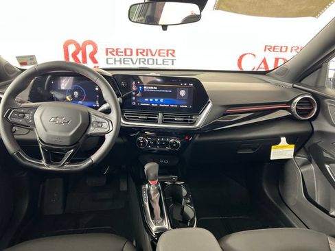 New 2026 Chevrolet Trax RS w/ Sunroof Package FWD image 12