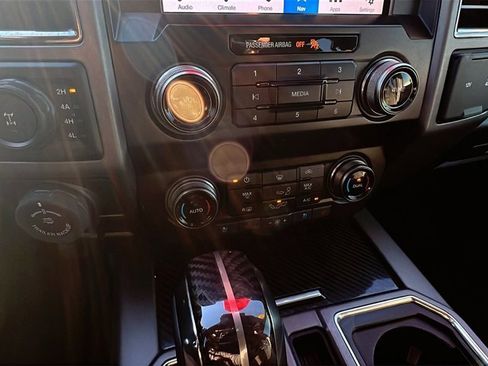 Used 2019 Ford F150 Raptor w/ Equipment Group 802A Luxury image 31