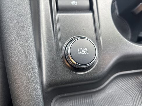 Used 2025 Ford Explorer ST-Line w/ ST-Line Street Pack image 31