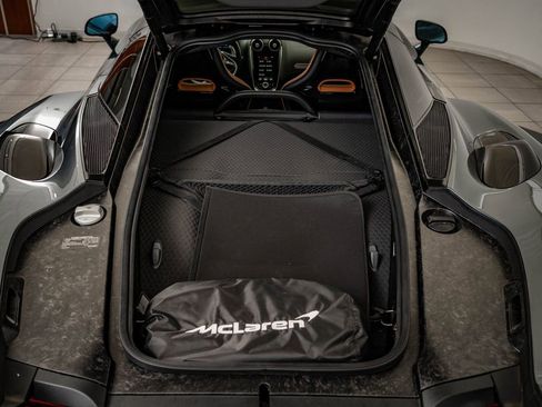 Used 2025 McLaren GTS image 31