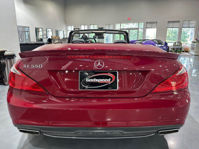 Used 2015 Mercedes-Benz SL 550 w/ Driver Assistance Package image 36
