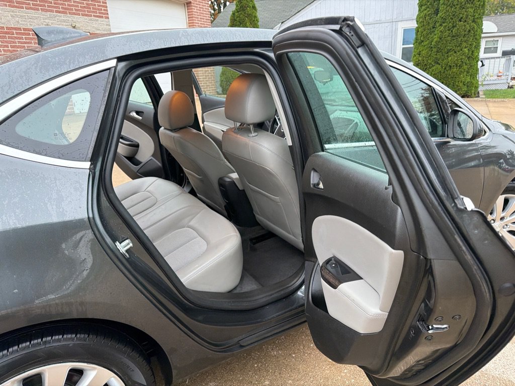 Used 2017 Buick Verano Convenience FWD image 13