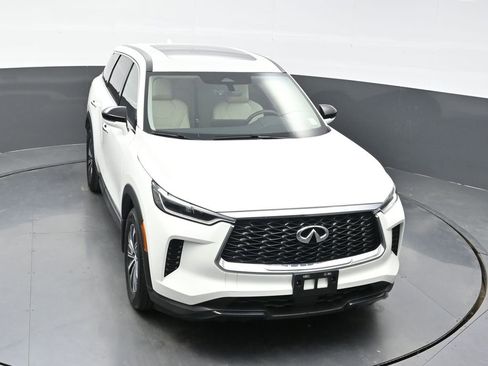 Used 2025 INFINITI QX60 Pure image 26