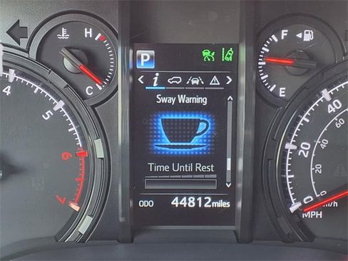 Used 2024 Toyota 4Runner SR5 image 31