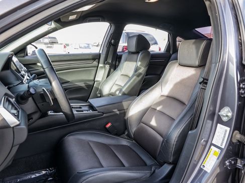 Used 2020 Honda Accord Sport image 17