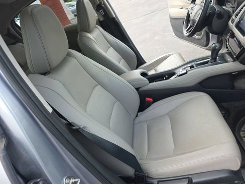 Used 2019 Honda HR-V EX-L image 25