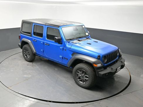 New 2026 Jeep Wrangler Sport S image 30