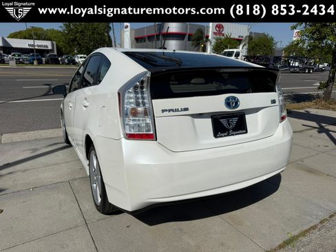 Used 2010 Toyota Prius Five image 5