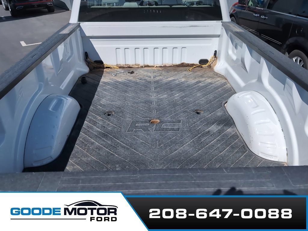 Used 2020 Ford F350 XL w/ Power Equipment Group AWD/4WD image 6