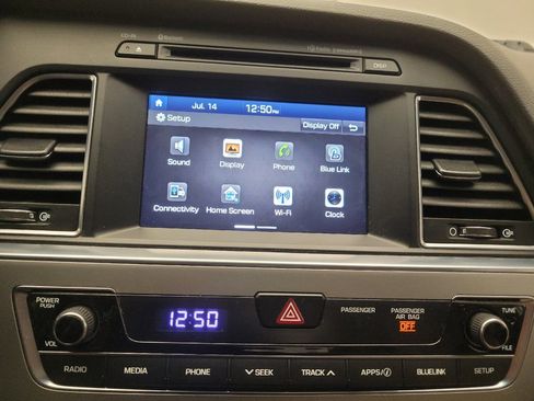 Used 2016 Hyundai Sonata SE FWD image 25