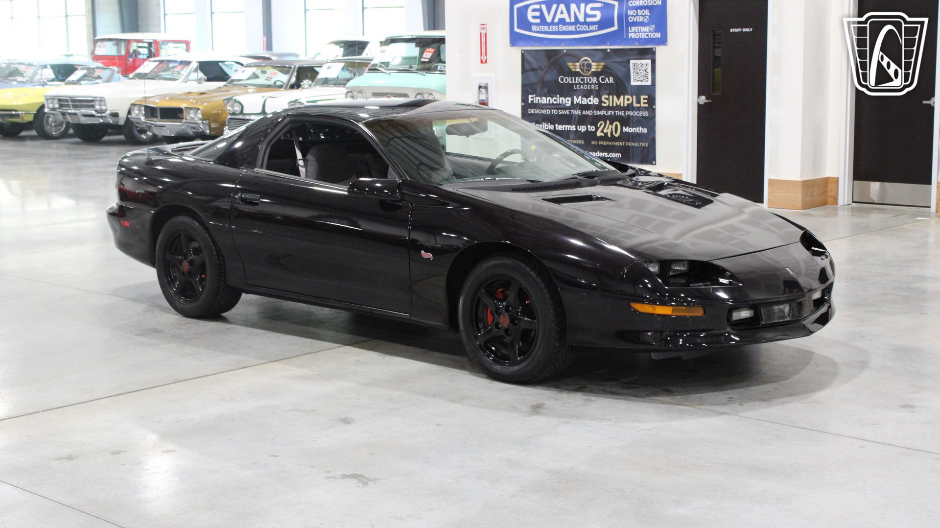 Used 1995 Chevrolet Camaro Z28 RWD image 5