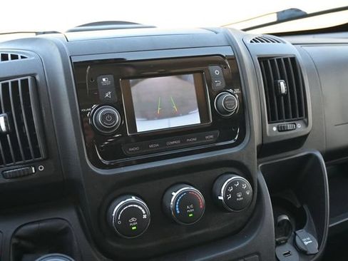 Used 2019 RAM ProMaster 2500 w/ Interior Convenience Group FWD image 6