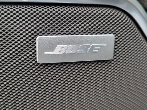 New 2026 GMC Sierra 1500 SLT w/ SLT Premium Package image 18