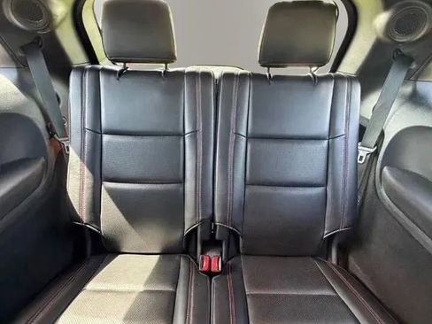 Used 2017 Dodge Durango R/T AWD/4WD image 23