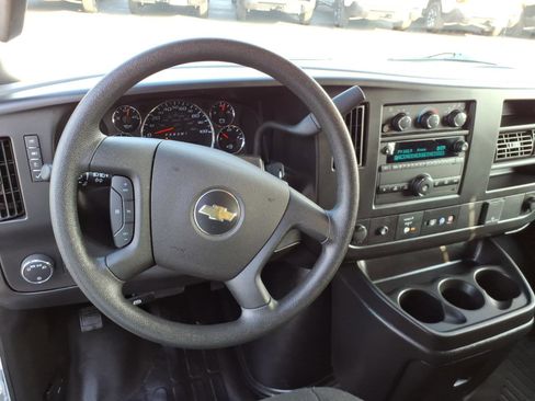 Used 2024 Chevrolet Express 2500 2500 w/ Driver Convenience Package image 13