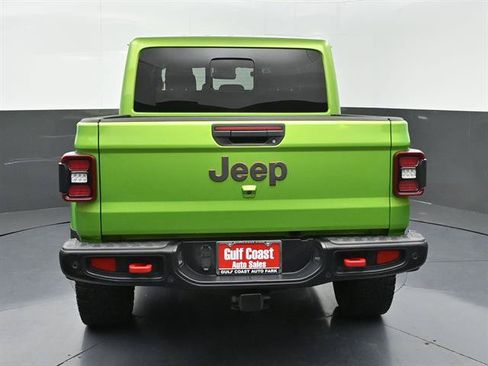 Used 2025 Jeep Gladiator Rubicon AWD/4WD image 23