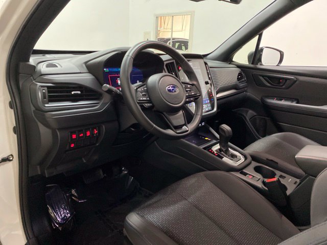 Used 2025 Subaru Forester Premium AWD/4WD image 65