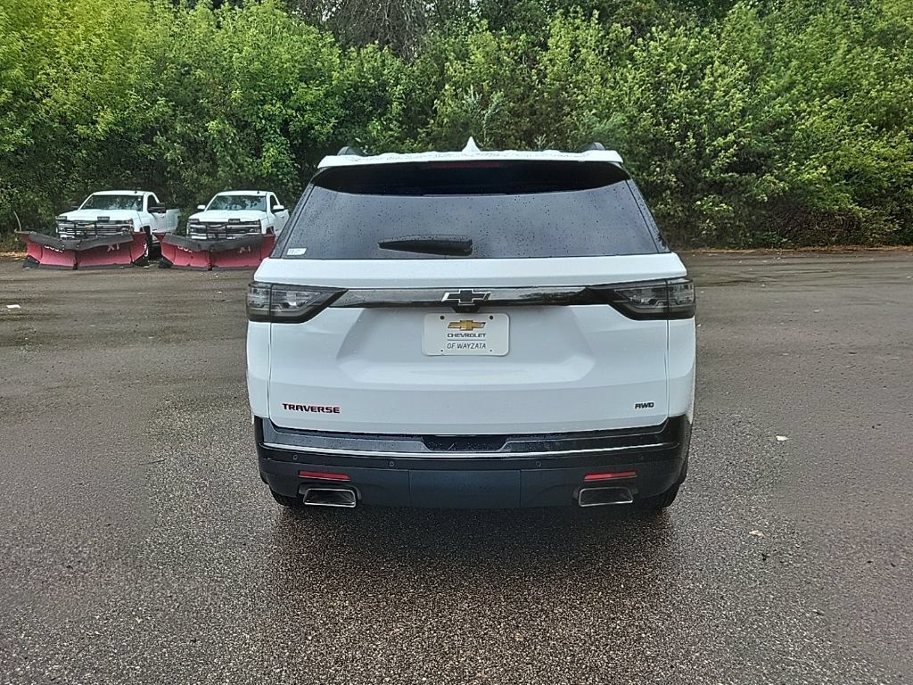 Used 2018 Chevrolet Traverse Premier w/ Redline Edition AWD/4WD image 13