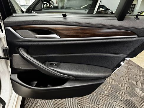 Used 2023 BMW M550i xDrive M550i xDrive w/ Executive Package image 52