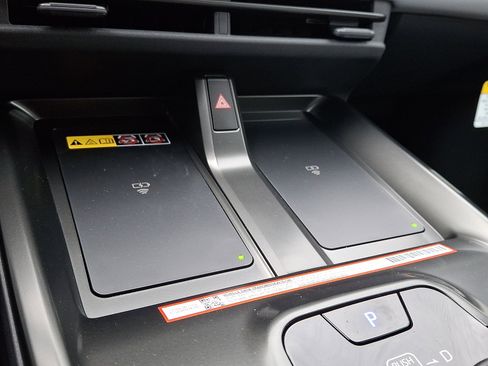 New 2026 Subaru Solterra Premium image 14