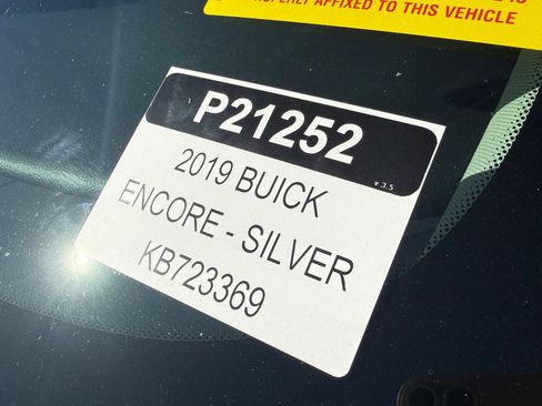 Used 2019 Buick Encore Preferred w/ Safety Package image 6