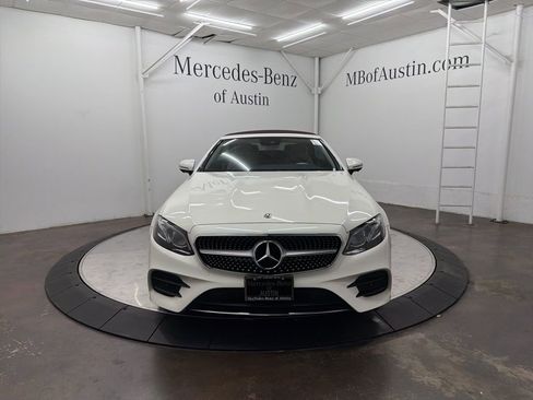 Used 2019 Mercedes-Benz E 450 Cabriolet image 2