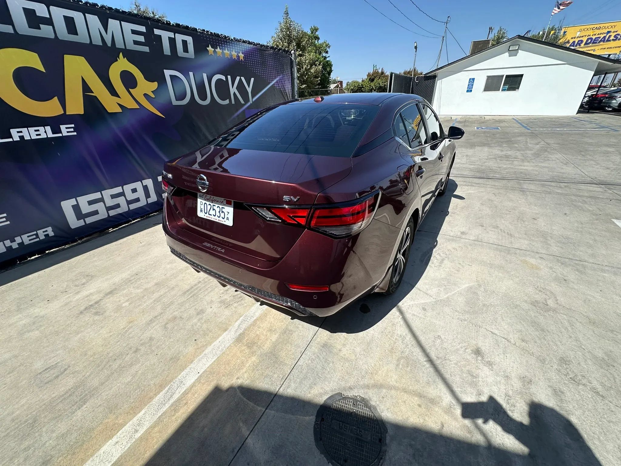 Used 2021 Nissan Sentra SV FWD image 9