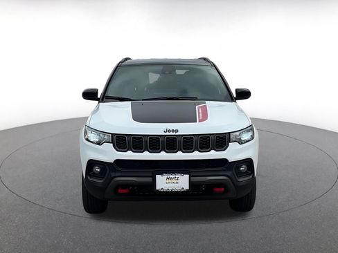 Used 2025 Jeep Compass Trailhawk w/ Trailer Tow Group image 3