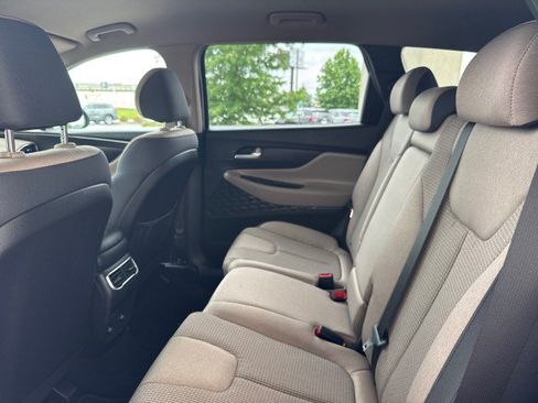 Used 2023 Hyundai Santa Fe SE FWD image 7