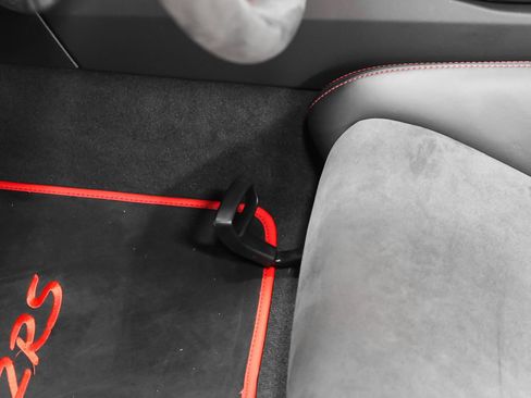 Used 2018 Porsche 911 GT2 RS w/ Weissach Package image 55