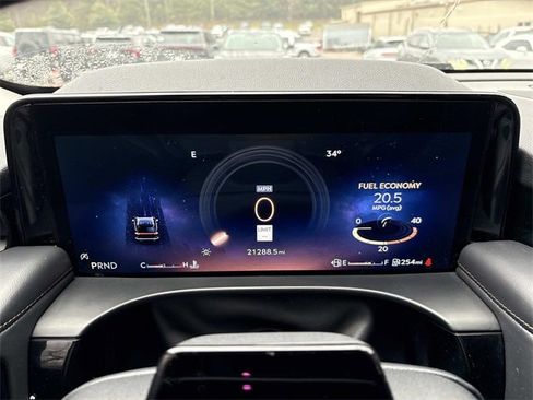 Certified 2025 Lincoln Aviator AWD image 36