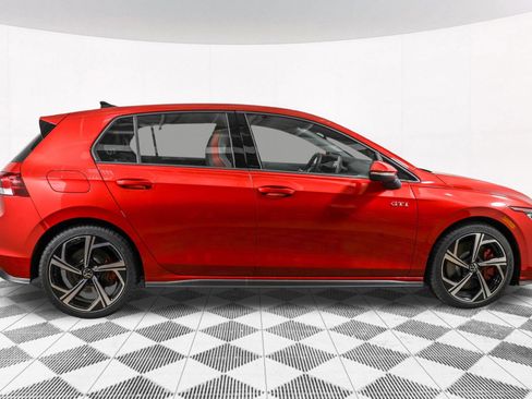 New 2026 Volkswagen GTI SE FWD image 11